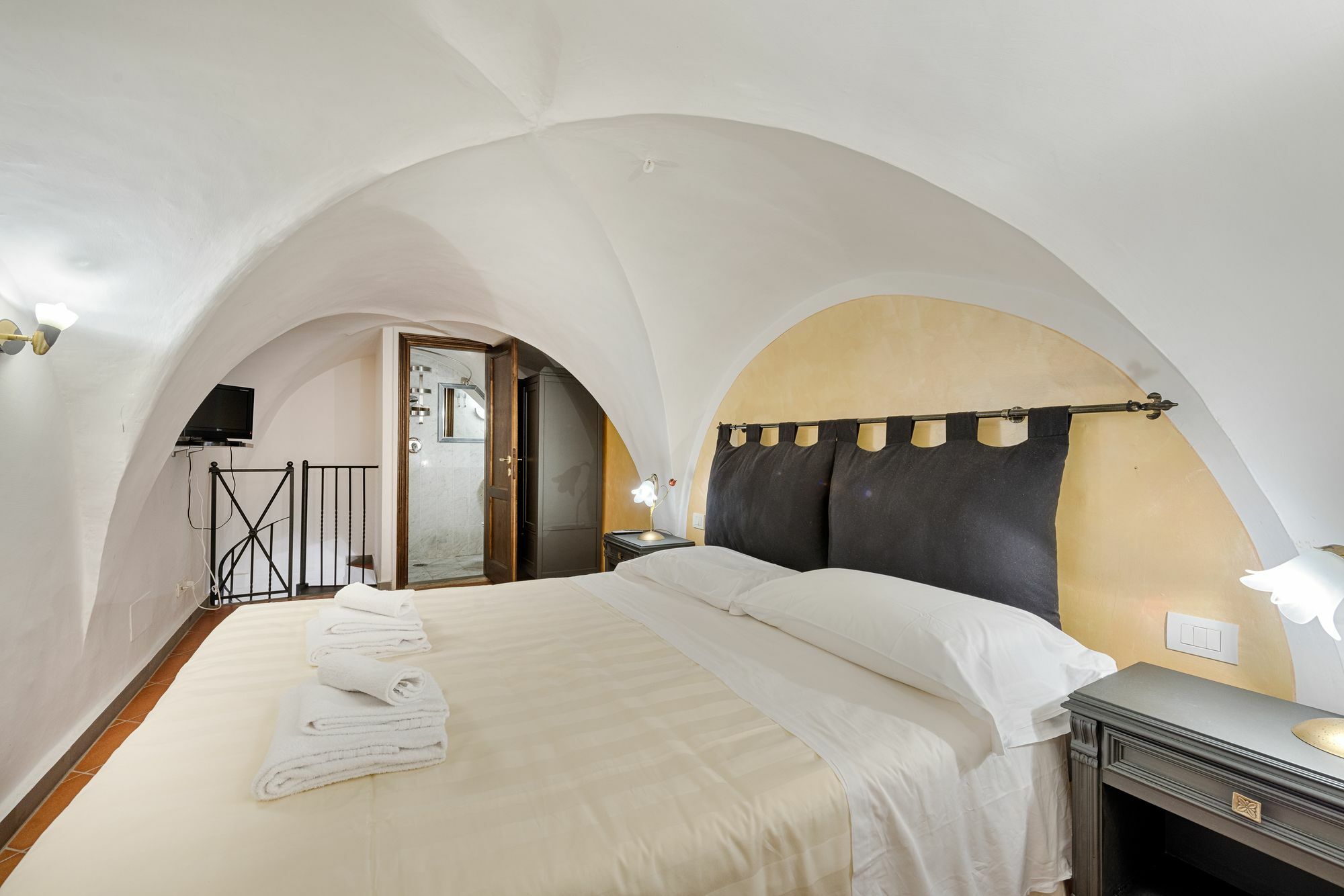 Santo Spirito Frescos By Mmega Apartment Флоренция Екстериор снимка