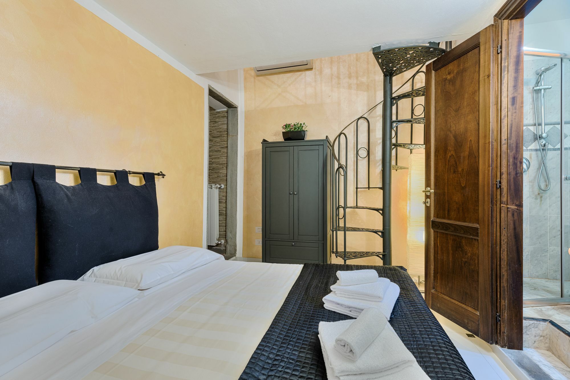 Santo Spirito Frescos By Mmega Apartment Флоренция Екстериор снимка